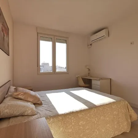 Roomsvalencia G27 *